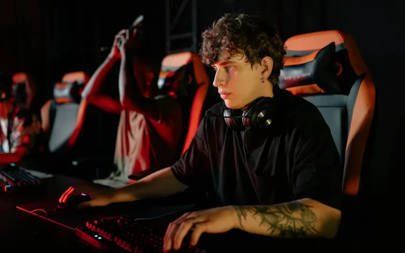 E-sport på raketbränsle och tekniken bakom scenen